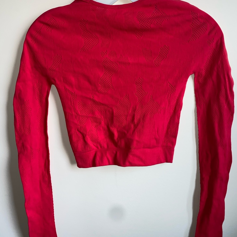 fabletics workout top - Picture 5 of 5